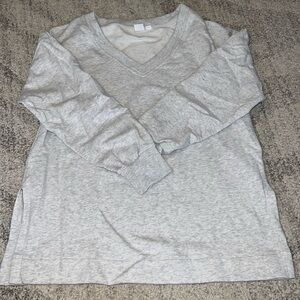 Gap Vneck sweatshirt